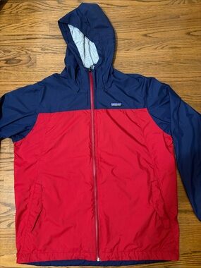 Patagonia Men's Hooded Two-Tone Windbreaker Jacket - Red & Navy Size XL